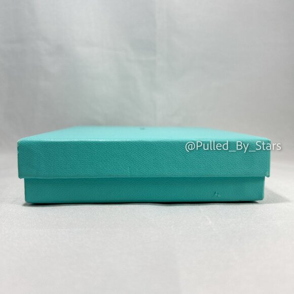 TIFFANY & CO. Classic Robins Egg Blue Jewelry Box (Approx. 6" x 5" x 1.3") - Picture 6 of 16